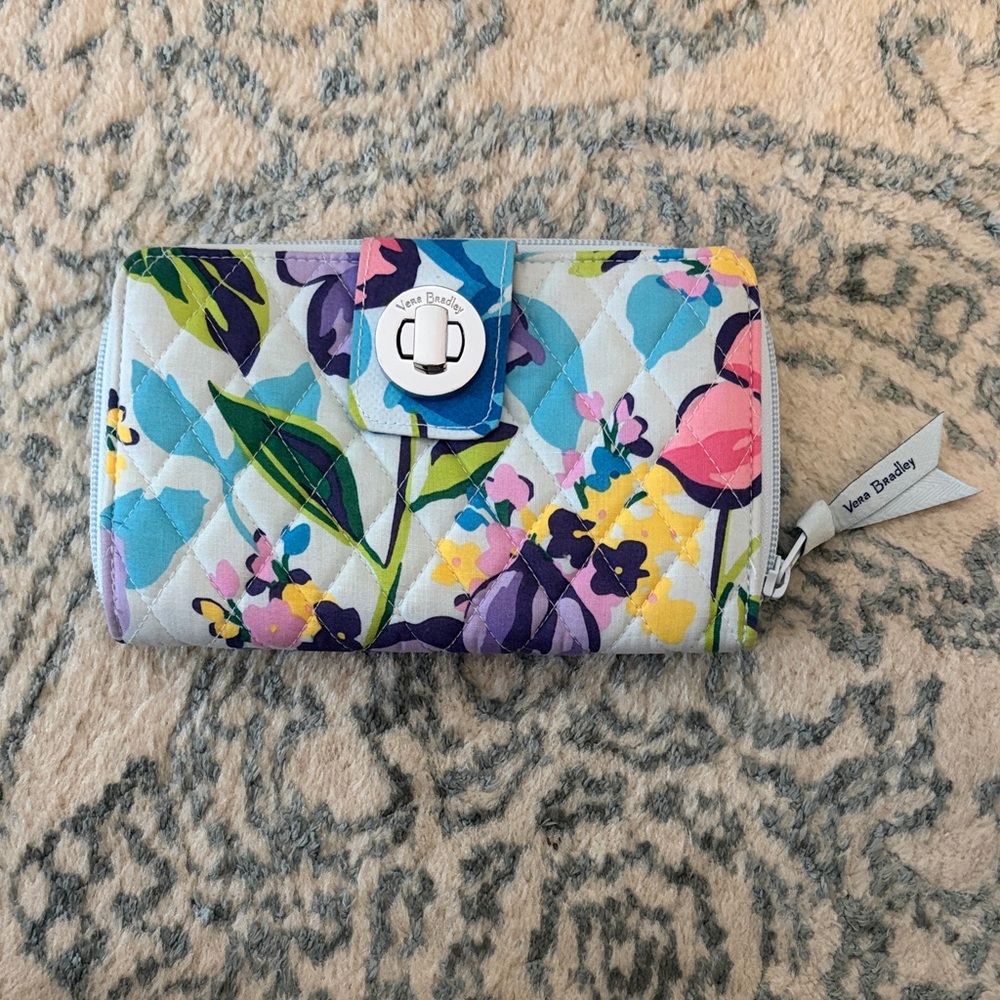Vera Bradley Marian Floral RFID Turnlock Wallet